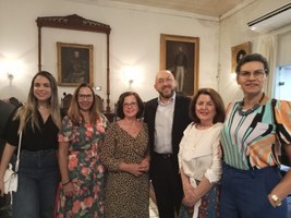 Posse da Professora Dr.ª THEREZITA PEIXOTO PATURY GALVAO CASTRO